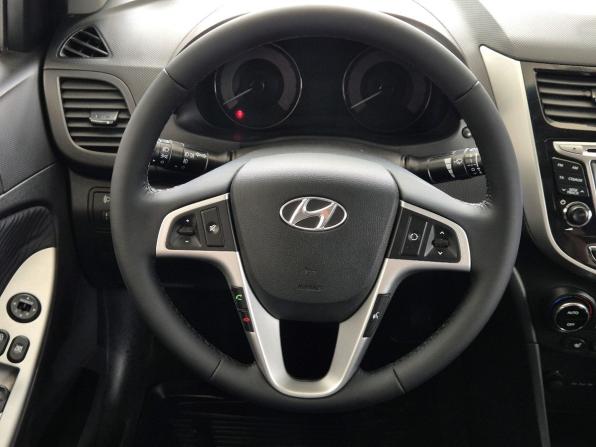 Hyundai Solaris I с пробегом 2012 года, цена 969 000 рублей, 79304 км, седан, Автокод Объявления