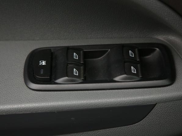 Ford EcoSport II с пробегом 2016 года, цена 922 000 рублей, 180000 км, внедорожник, Автокод Объявления