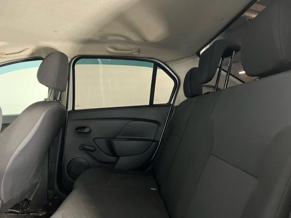 Renault Logan II Рестайлинг с пробегом 2018 года, цена 579 000 рублей, 281000 км, седан, Автокод Объявления