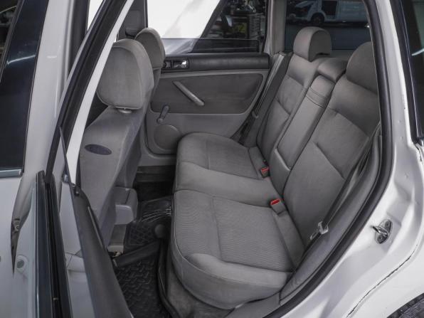 Volkswagen Passat B5 Рестайлинг с пробегом 2002 года, цена 410 000 рублей, 408313 км, универсал, Автокод Объявления