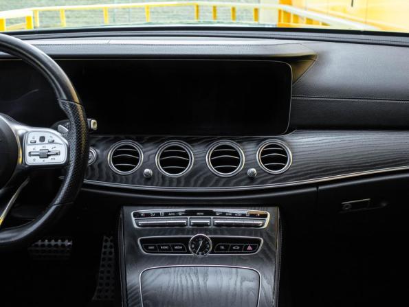 Mercedes-Benz E-Класс V (W213 S213 C238) с пробегом 2019 года, цена 3 549 000 рублей, 86358 км, седан, Автокод Объявления