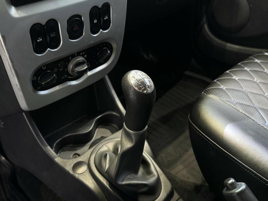 Renault Logan I Рестайлинг Волжский  - изображение 16