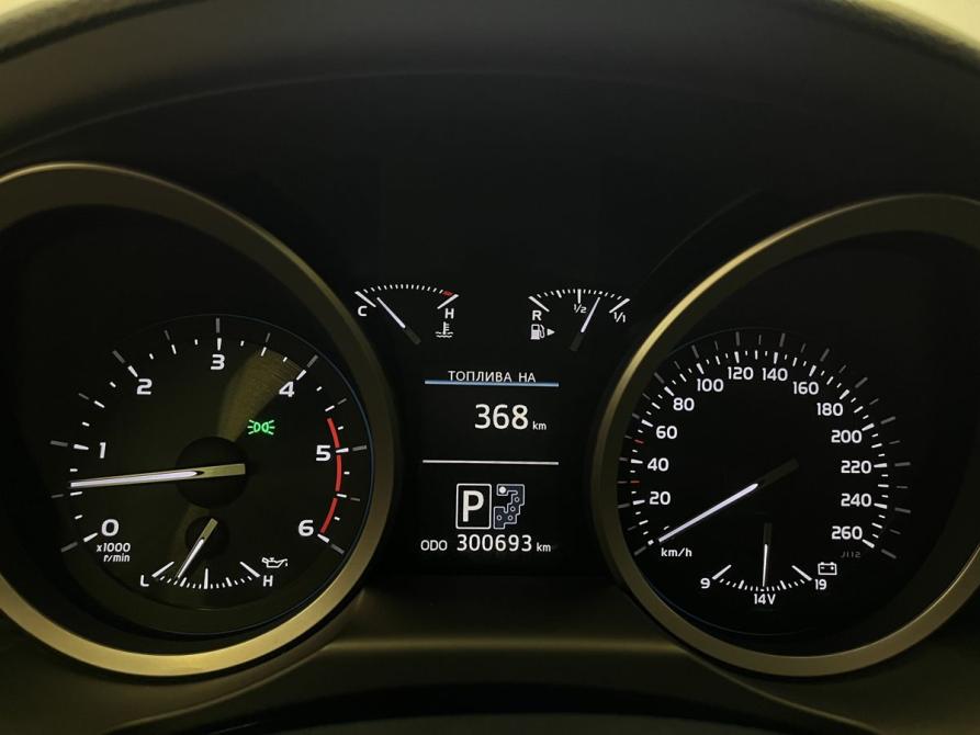 Toyota Land Cruiser 200 Series Рестайлинг 1 Новосибирск  - изображение 11