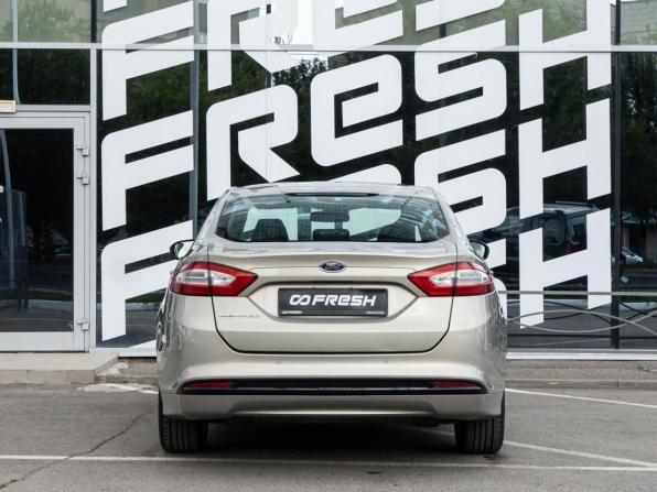 Ford Mondeo V с пробегом 2015 года, цена 1 415 000 рублей, 192024 км, седан, Автокод Объявления
