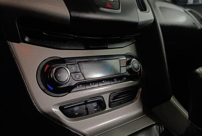 Ford Focus III с пробегом 2011 года, цена 660 000 рублей, 179760 км, хэтчбек, Автокод Объявления
