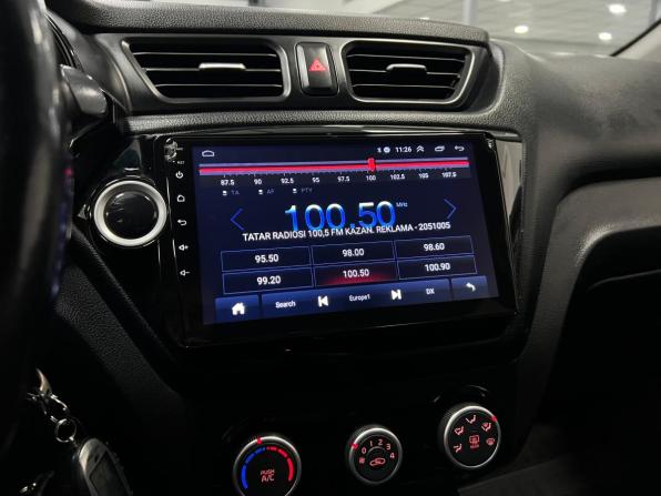 Kia Rio III Рестайлинг с пробегом 2015 года, цена 999 000 рублей, 190000 км, седан, Автокод Объявления