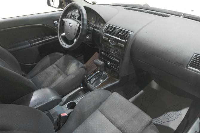 Ford Mondeo III Рестайлинг с пробегом 2005 года, цена 319 000 рублей, 266000 км, седан, Автокод Объявления
