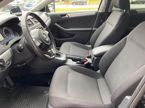 Volkswagen Jetta VI с пробегом 2012 года, цена 849 000 рублей, 174000 км, седан, Автокод Объявления