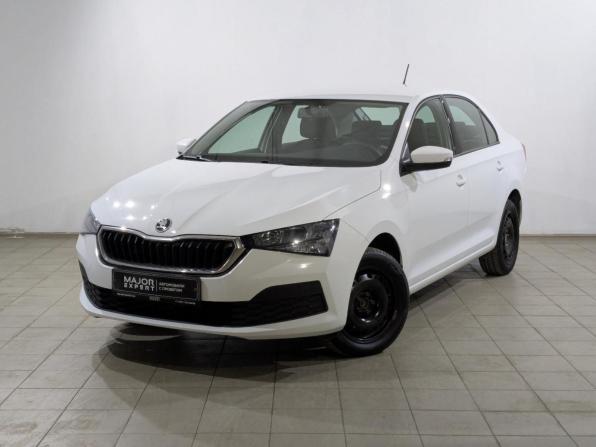 Skoda Rapid II с пробегом 2021 года, цена 1 525 000 рублей, 77276 км, лифтбек, Автокод Объявления