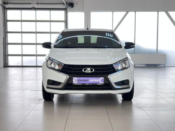 Lada (ВАЗ) Vesta I с пробегом 2018 года, цена 880 000 рублей, 121000 км, седан, Автокод Объявления