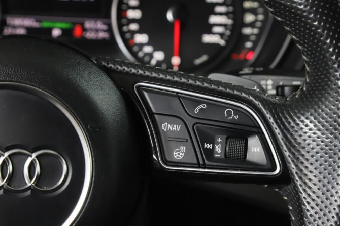 Audi A4 V (B9) с пробегом 2016 года, цена 2 399 000 рублей, 138582 км, седан, Автокод Объявления