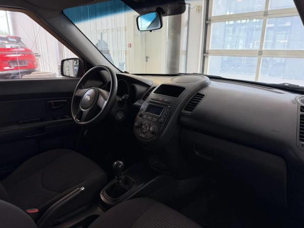 Kia Soul I Рестайлинг с пробегом 2012 года, цена 720 000 рублей, 248688 км, хэтчбек, Автокод Объявления