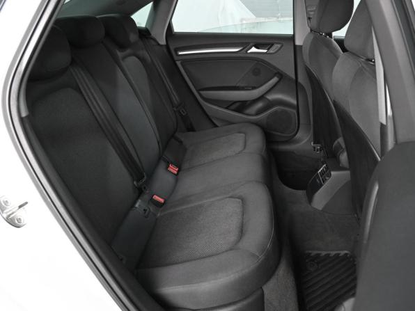 Audi A3 III (8V) Рестайлинг с пробегом 2016 года, цена 1 629 000 рублей, 138544 км, седан, Автокод Объявления