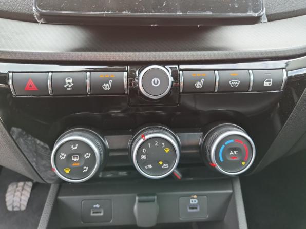Lada (ВАЗ) Vesta I Рестайлинг (NG) с пробегом 2025 года, цена 1 800 000 рублей, 852 км, седан, Автокод Объявления