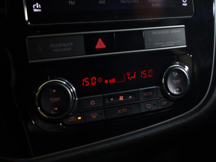 Mitsubishi Outlander III Рестайлинг 3 Санкт-Петербург  - изображение 14