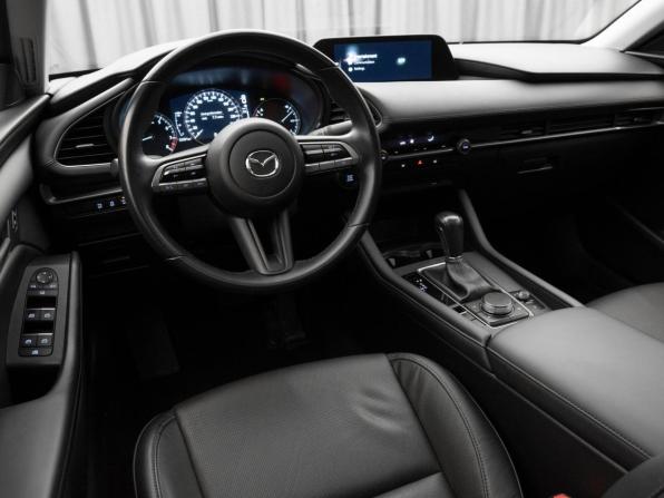 Mazda 3 IV (BP) с пробегом 2020 года, цена 2 280 000 рублей, 52381 км, седан, Автокод Объявления