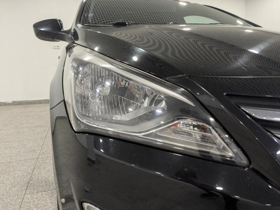 Hyundai Solaris I Рестайлинг Москва  - изображение 24