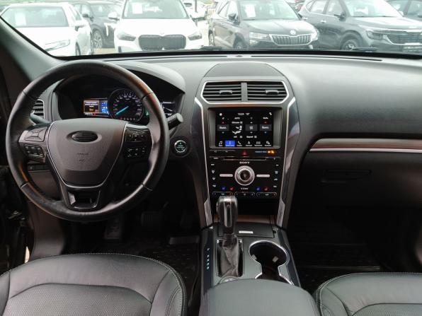 Ford Explorer V Рестайлинг 2 с пробегом 2018 года, цена 3 790 000 рублей, 45000 км, внедорожник, Автокод Объявления