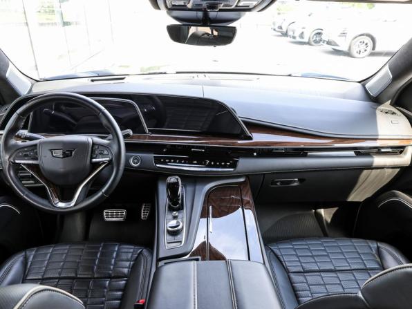 Cadillac Escalade V с пробегом 2022 года, цена 9 949 000 рублей, 51898 км, внедорожник, Автокод Объявления