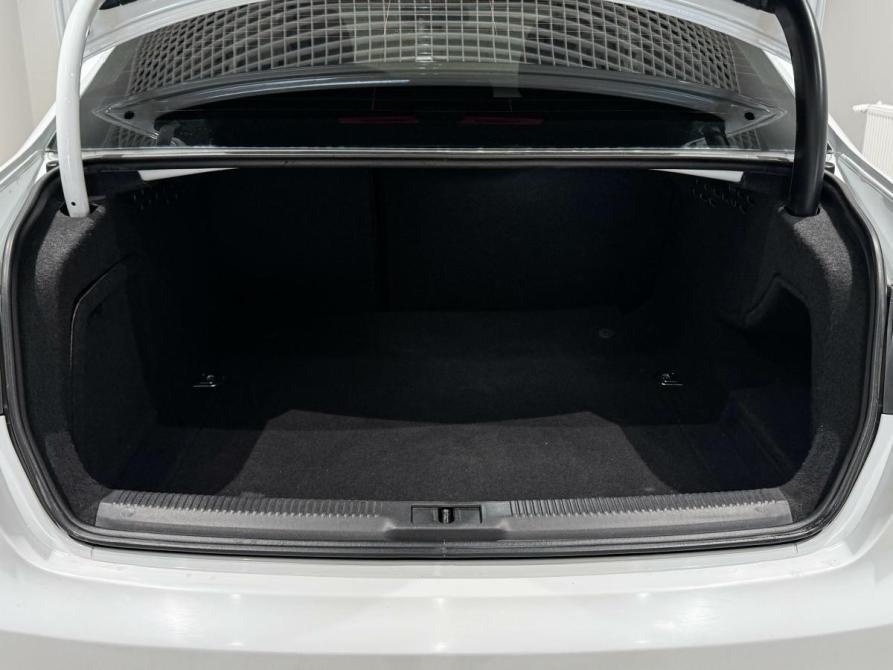 Audi A4 IV (B8) Рестайлинг Екатеринбург  - изображение 10