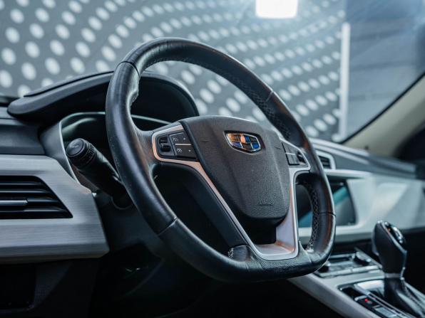 Geely Atlas I с пробегом 2019 года, цена 1 599 000 рублей, 102206 км, внедорожник, Автокод Объявления