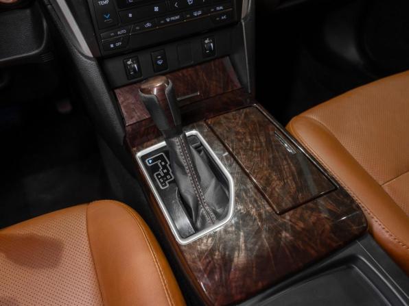 Toyota Camry VII (XV50) Рестайлинг 2 с пробегом 2018 года, цена 1 970 000 рублей, 316682 км, седан, Автокод Объявления