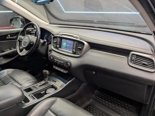 Kia Sorento III Prime Рестайлинг с пробегом 2017 года, цена 2 495 000 рублей, 161484 км, внедорожник, Автокод Объявления
