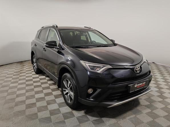 Toyota RAV4 IV (XA40) Рестайлинг с пробегом 2018 года, цена 2 299 000 рублей, 93218 км, внедорожник, Автокод Объявления