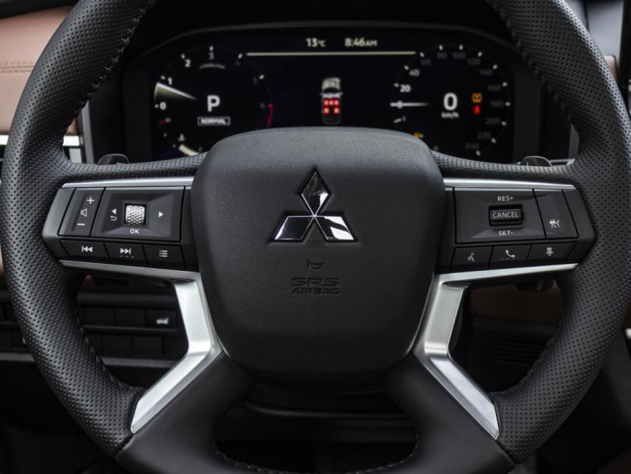 Mitsubishi Outlander IV Рестайлинг Москва  - изображение 11