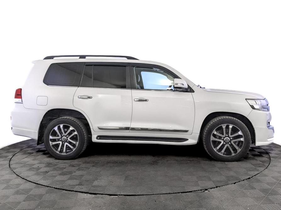 Toyota Land Cruiser 200 Series Рестайлинг 2 Москва  - изображение 4