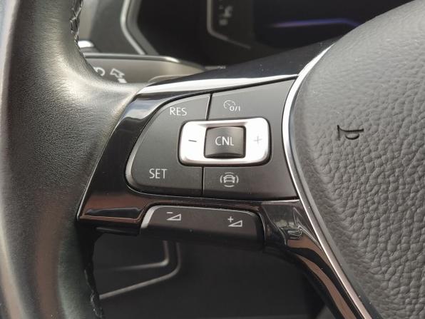 Volkswagen Tiguan II с пробегом 2019 года, цена 3 199 000 рублей, 87432 км, внедорожник, Автокод Объявления