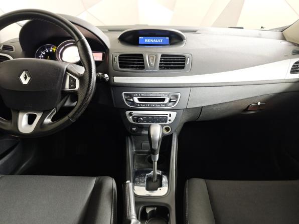 Renault Megane III Рестайлинг с пробегом 2012 года, цена 429 000 рублей, 197673 км, хэтчбек, Автокод Объявления