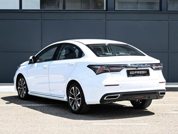 Omoda S5 с пробегом 2023 года, цена 1 399 000 рублей, 62931 км, седан, Автокод Объявления
