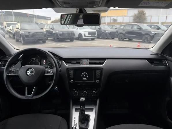 Skoda Octavia III (A7) с пробегом 2015 года, цена 1 555 000 рублей, 152254 км, лифтбек, Автокод Объявления
