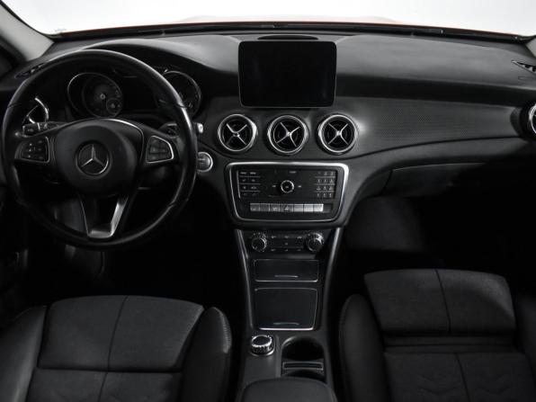 Mercedes-Benz GLA I (X156) с пробегом 2017 года, цена 1 999 900 рублей, 165009 км, внедорожник, Автокод Объявления