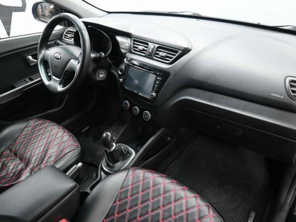 Kia Rio III Рестайлинг с пробегом 2016 года, цена 829 900 рублей, 272977 км, седан, Автокод Объявления