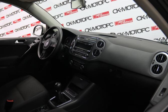 Volkswagen Tiguan I Рестайлинг с пробегом 2013 года, цена 995 950 рублей, 193013 км, внедорожник, Автокод Объявления