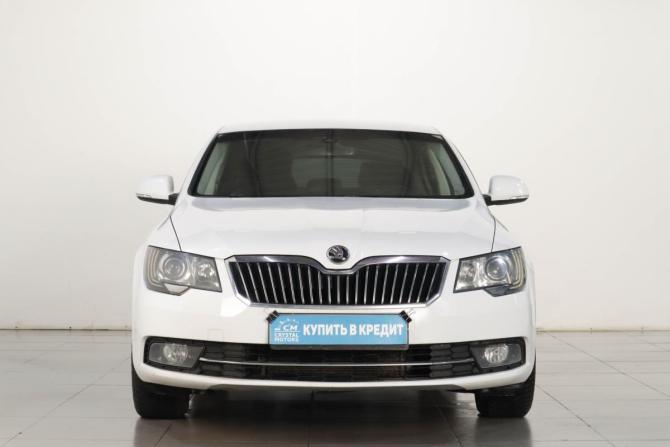 Skoda Superb II Рестайлинг с пробегом 2014 года, цена 1 379 000 рублей, 180000 км, лифтбек, Автокод Объявления