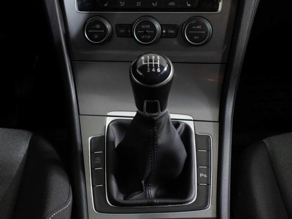 Volkswagen Golf VII с пробегом 2014 года, цена 1 337 000 рублей, 125000 км, хэтчбек, Автокод Объявления