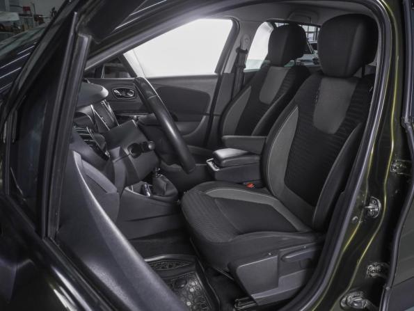 Renault Kaptur I с пробегом 2016 года, цена 1 270 000 рублей, 97858 км, внедорожник, Автокод Объявления