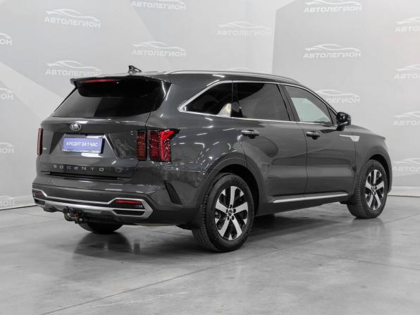 Kia Sorento IV с пробегом 2020 года, цена 3 300 000 рублей, 132000 км, внедорожник, Автокод Объявления