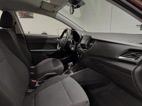 Hyundai Solaris II Рестайлинг с пробегом 2021 года, цена 1 665 000 рублей, 71219 км, седан, Автокод Объявления