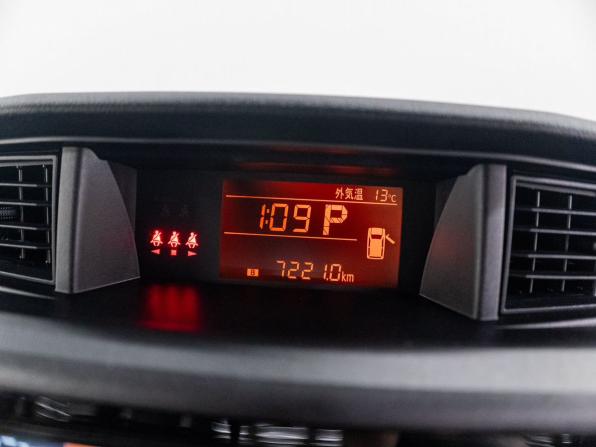 Toyota Roomy I Рестайлинг с пробегом 2022 года, цена 1 099 000 рублей, 98500 км, микровэн, Автокод Объявления