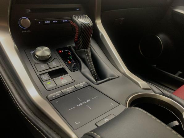 Lexus NX I Рестайлинг с пробегом 2019 года, цена 2 999 000 рублей, 145076 км, внедорожник, Автокод Объявления