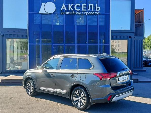 Mitsubishi Outlander III Рестайлинг 3 с пробегом 2019 года, цена 2 119 000 рублей, 106000 км, внедорожник, Автокод Объявления