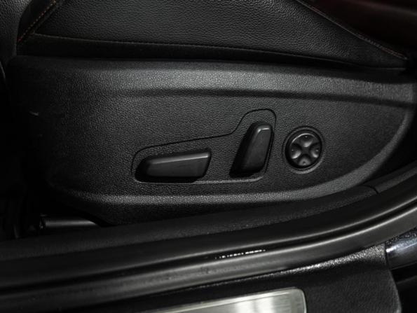 Kia Optima IV Рестайлинг с пробегом 2018 года, цена 1 779 700 рублей, 102055 км, седан, Автокод Объявления