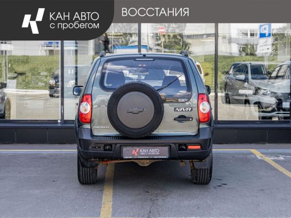 Chevrolet Niva I Рестайлинг с пробегом 2013 года, цена 470 200 рублей, 133120 км, внедорожник, Автокод Объявления