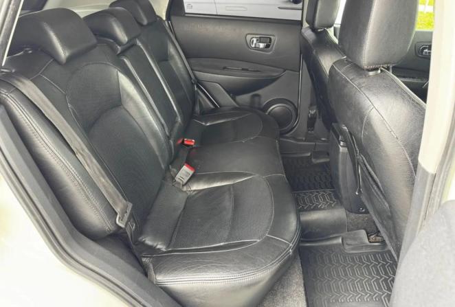 Nissan Qashqai I Рестайлинг с пробегом 2011 года, цена 998 000 рублей, 302168 км, внедорожник, Автокод Объявления