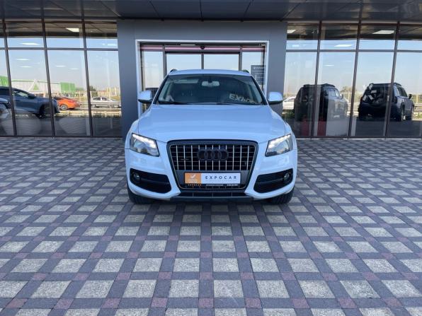 Audi Q5 I (8R) с пробегом 2010 года, цена 990 000 рублей, 231295 км, внедорожник, Автокод Объявления