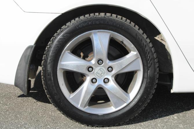 Honda Accord VIII Рестайлинг с пробегом 2012 года, цена 1 380 000 рублей, 236000 км, седан, Автокод Объявления